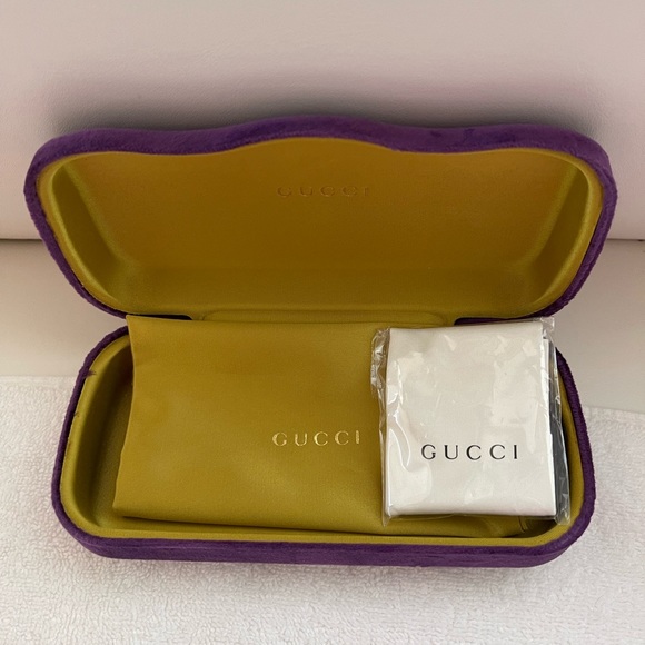 NEW Gucci Velvet Eyeglass Case - Picture 3 of 7
